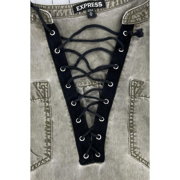 Express Short Dress Green Laced Neckline 3/4 Sleeve Cuffed Pockets Medium I9 - Picture 2 of 12